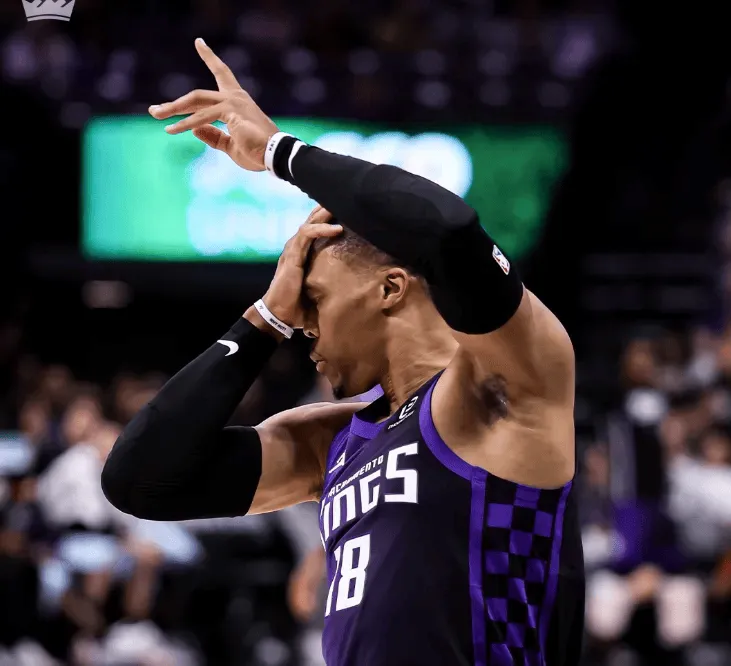 B体育必一运动-ESPN预测明日比赛：鹈鹕胜率60.6%，国王胜率39.4%